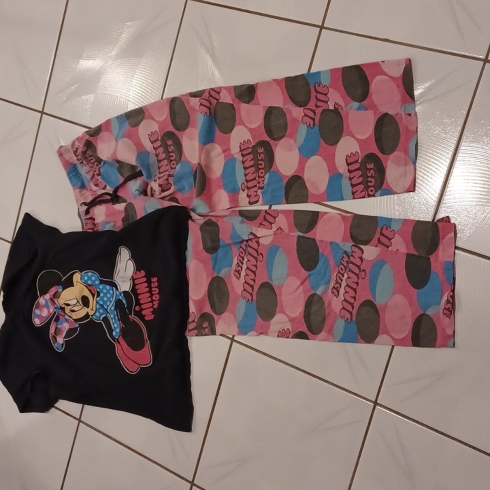 4/$40 Vintage Minie Mouse Pajama Set - Size XL